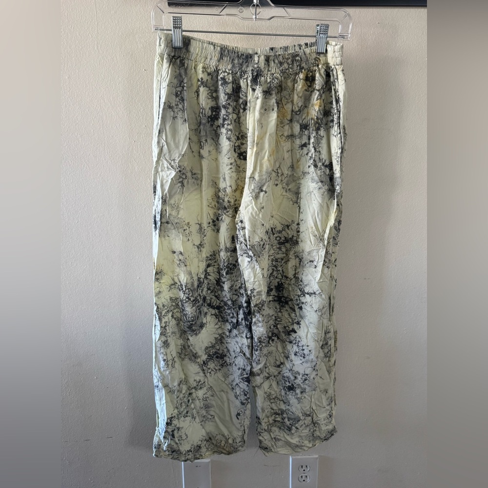 Flowy tie die pants